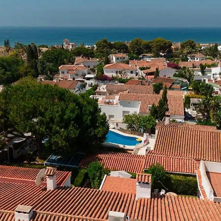 Holiday home With Large Sunny Terrace, Costabella